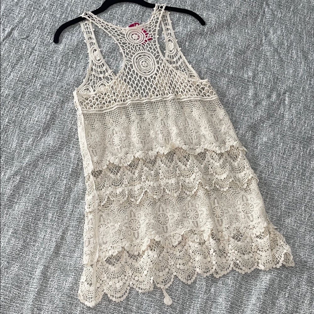 A'gaci Beige Crochet Pattern Top - Picture 5 of 6